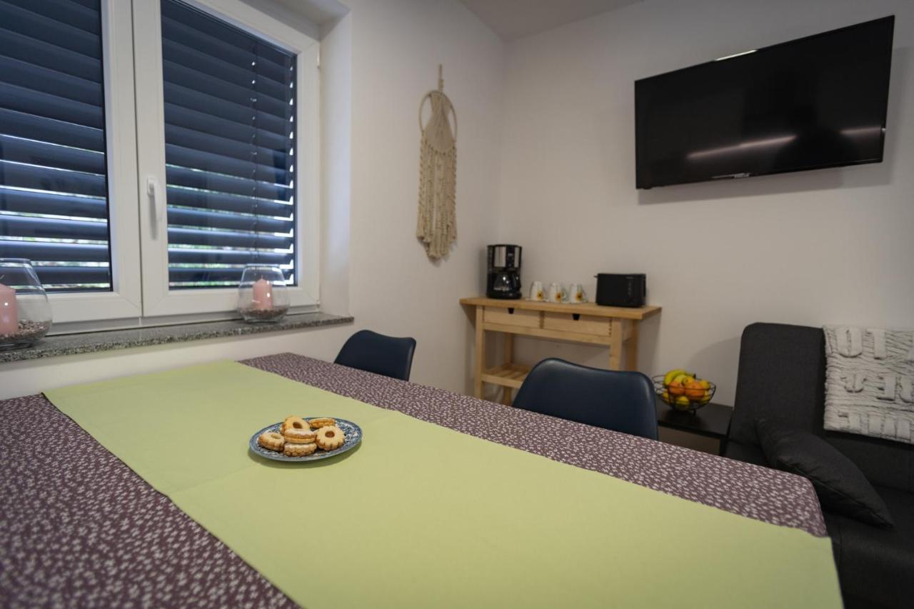 Cuckoo'S Alpine Nest Apartamento Lesce  Exterior foto