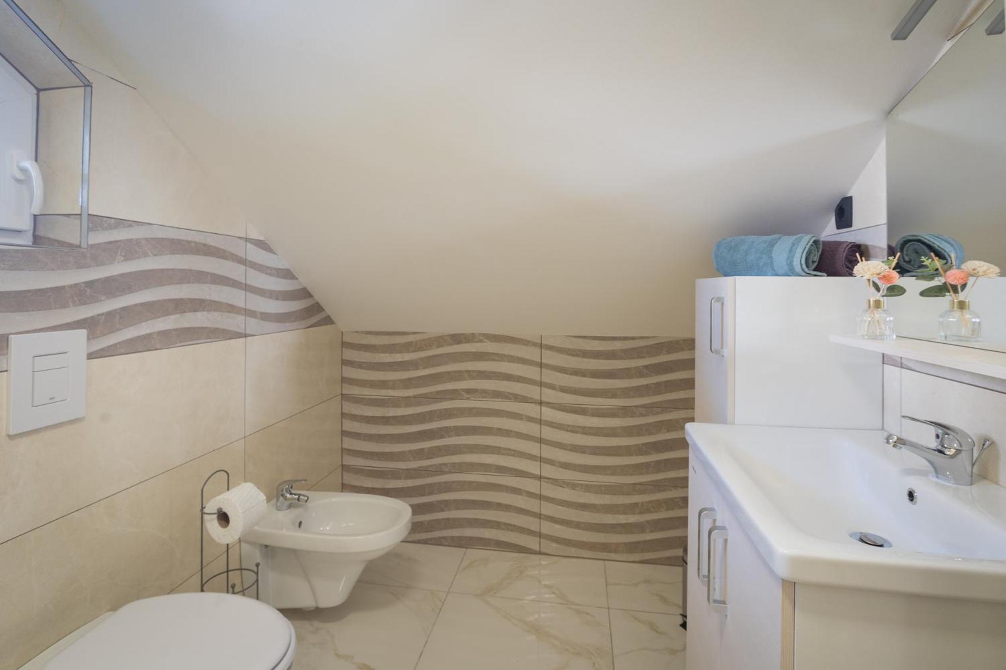 Cuckoo'S Alpine Nest Apartamento Lesce  Quarto foto