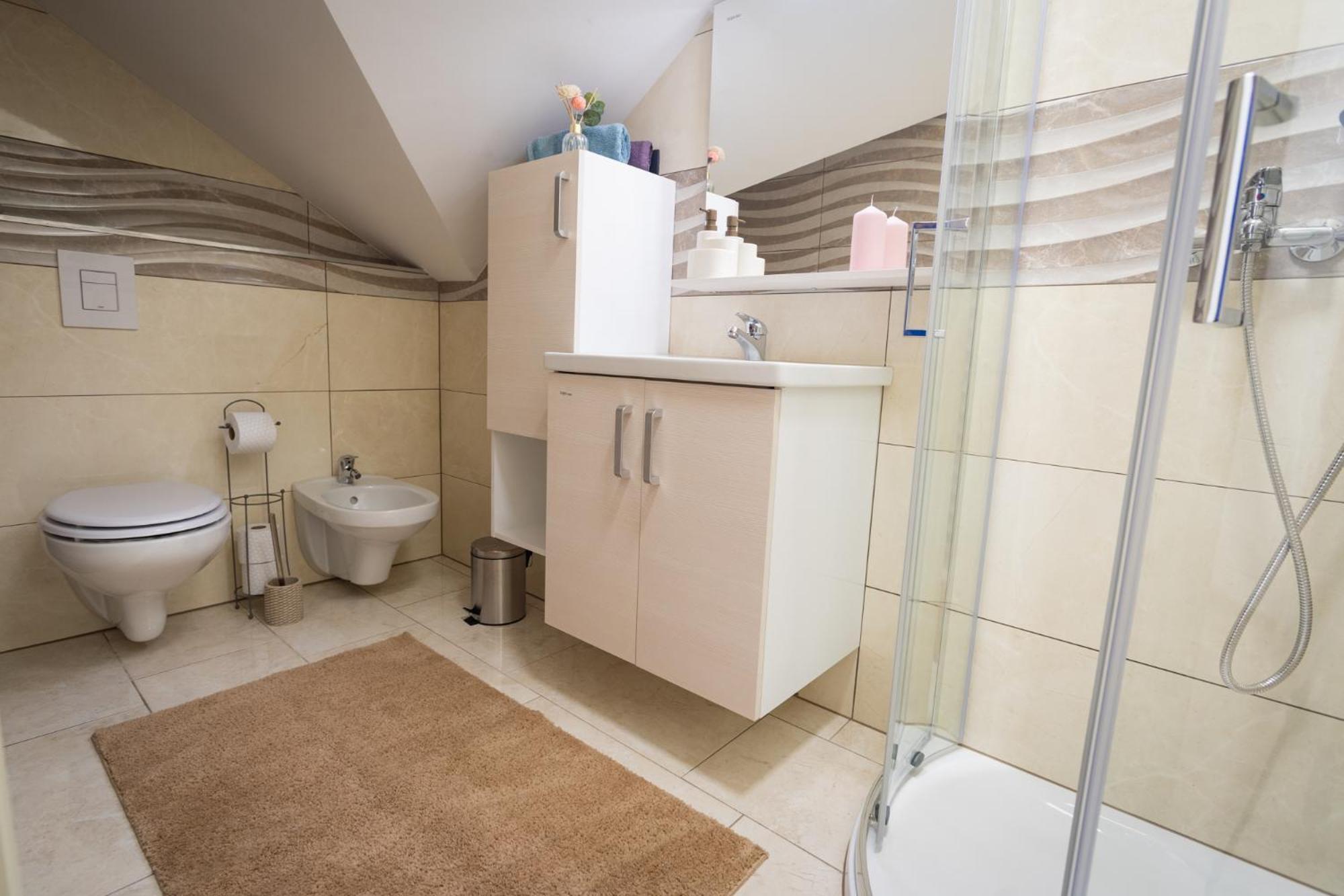 Cuckoo'S Alpine Nest Apartamento Lesce  Quarto foto